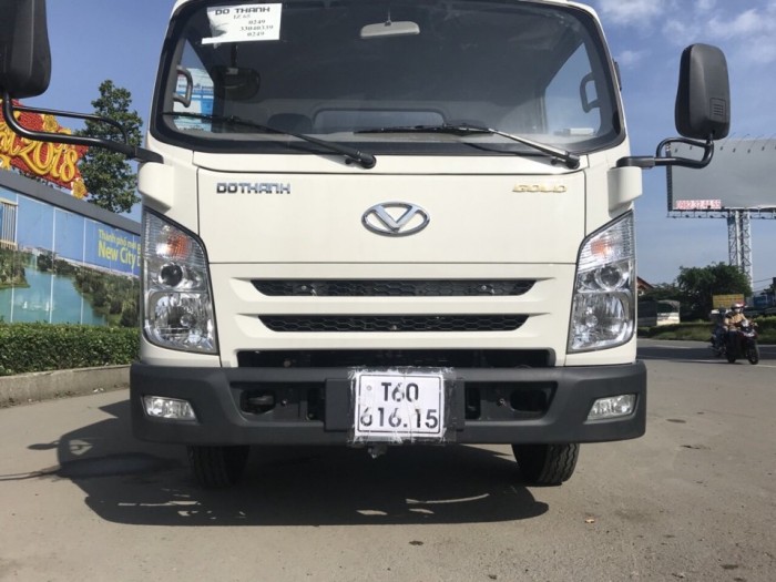 Xe tải Hyundai IZ65 Gold 2.5 tấn thùng mui bạt, trả trước 60 triệu, giao xe ngay