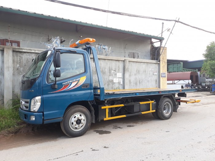 Xe cứu hộ giao thông Thaco 500B càng kéo chở xe