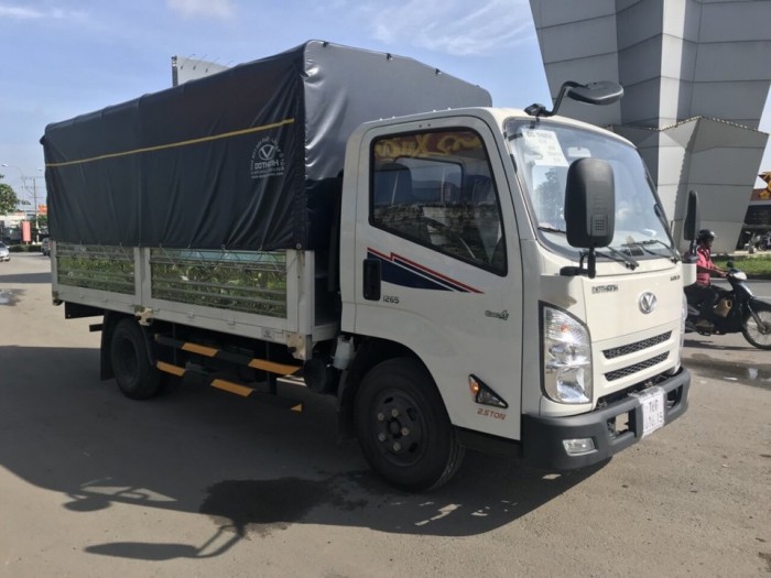 Bán xe tải Hyundai IZ65 tải trọng 1.9 tấn, thùng mui bạt, trả trước 80 triệu - GIAO XE NGAY