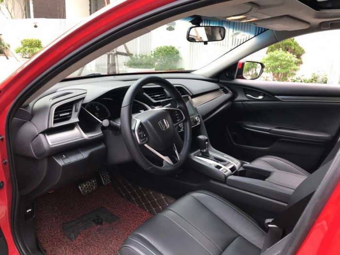 { Đồng Nai}Honda Civic 1.5L Turbo 2018 , Hỗ trợ mua xe trả góp 80% giá trị xe , lãi suất ưu đãi