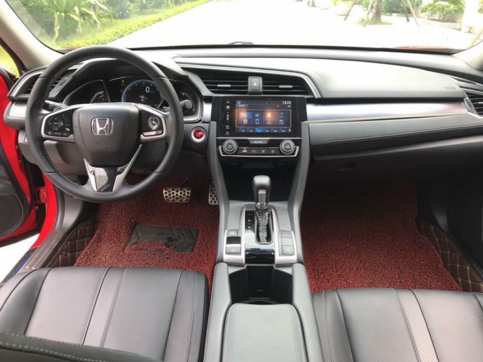 { Đồng Nai}Honda Civic 1.5L Turbo 2018 , Hỗ trợ mua xe trả góp 80% giá trị xe , lãi suất ưu đãi