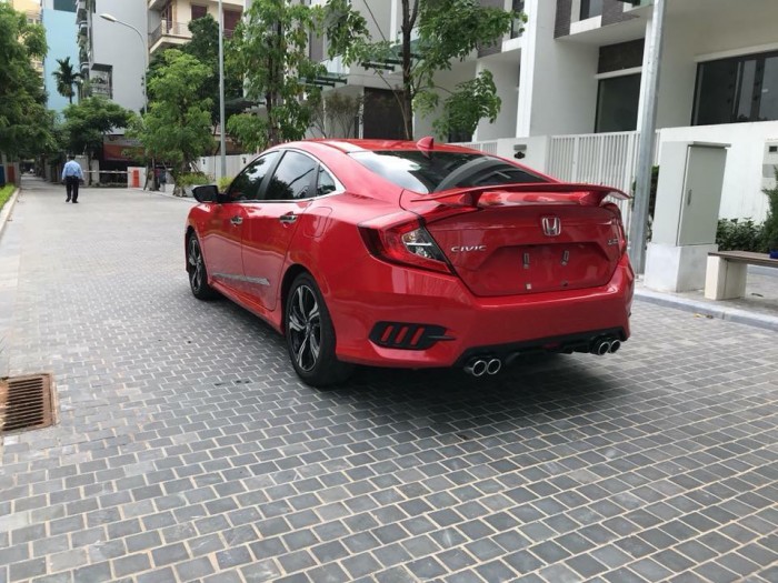 { Đồng Nai}Honda Civic 1.5L Turbo 2018 , Hỗ trợ mua xe trả góp 80% giá trị xe , lãi suất ưu đãi