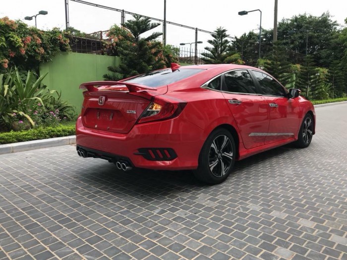 { Đồng Nai}Honda Civic 1.5L Turbo 2018 , Hỗ trợ mua xe trả góp 80% giá trị xe , lãi suất ưu đãi