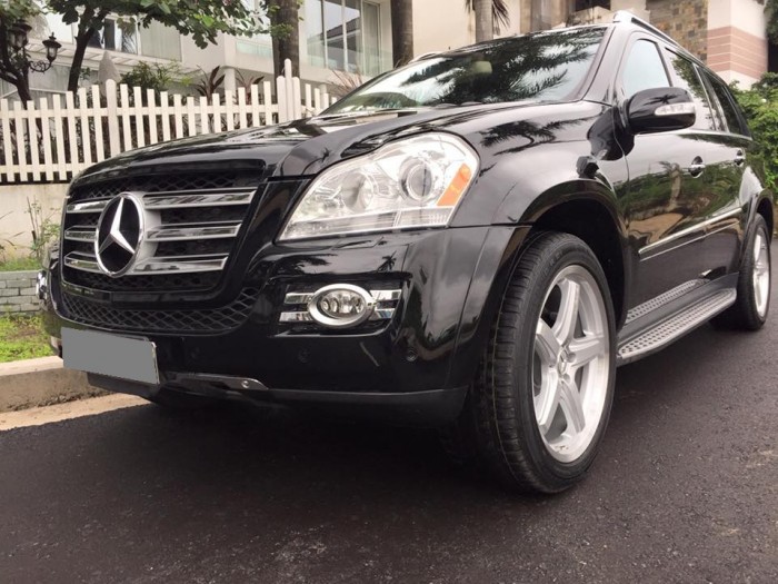 Cần bán xe Mercedes Gl550 2009 tự động màu đen xe zin đẹp như mới
