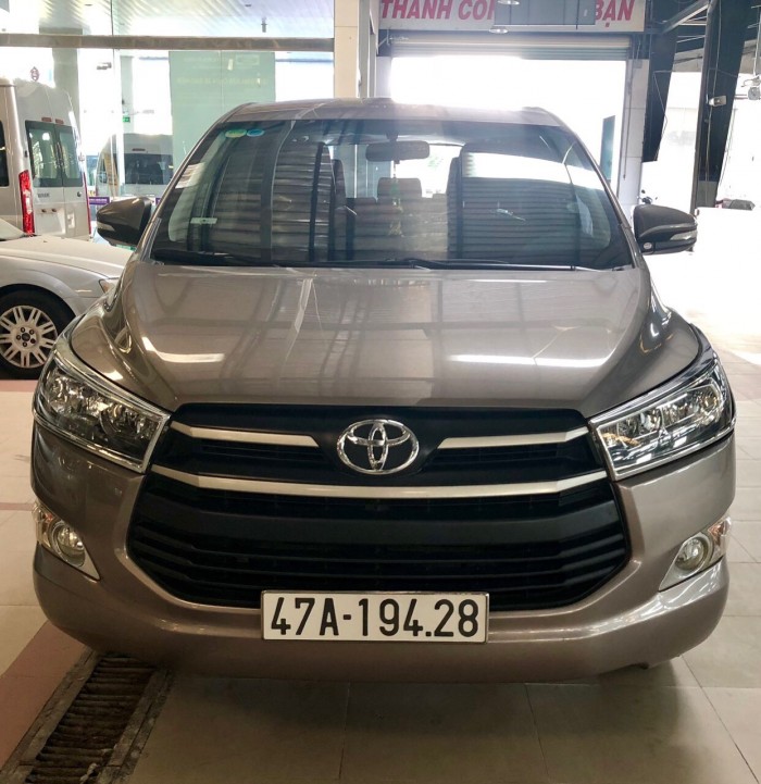 Bán Toyata Innova sx 2016 màu đồng