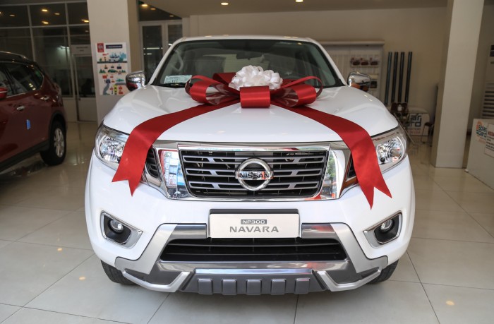 Nissan Navara EL Premium R 2018 Màu Trắng