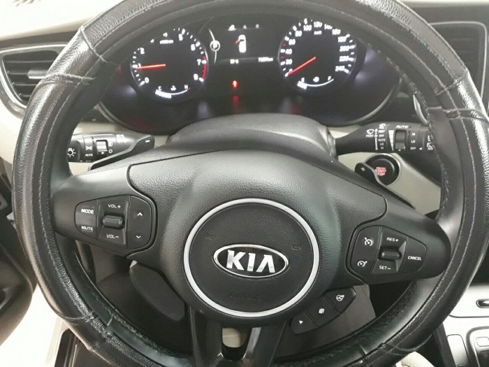 Kia Rondo GATH 2.0AT 2016 full xăng