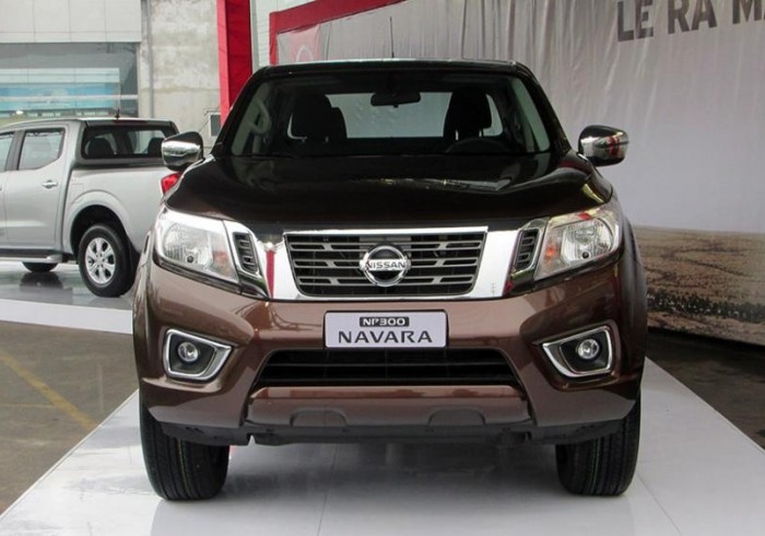 Nissan Navara SL 2018 Màu Nâu