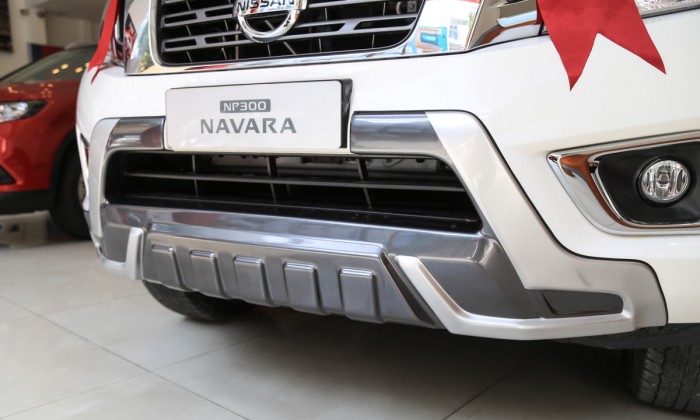 Nissan Navara VL Premium R 2018 Màu Trắng