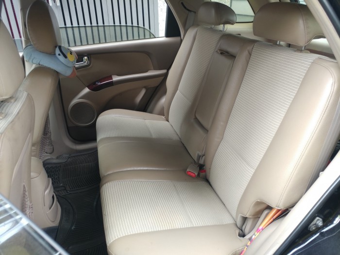 Mình cần bán Kia Sportage đen mt 2008 hai cầu máy dầu xe rất đẹp.