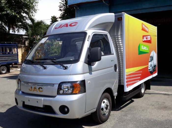 Xe tải trả góp Jac x150 1500kg thùng kín khuyến mãi nhiều ưu đãi