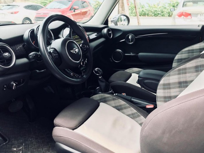 Bán Mini copper S 2016 tự động vàng cam cực độc nhé.