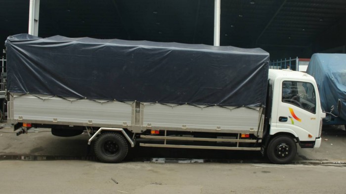 Veam 3,5T thùng kín 6,1m máy lớn chuyên đi đồi dốc