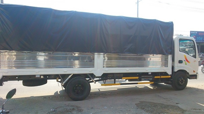 Veam 3,5T thùng kín 6,1m máy lớn chuyên đi đồi dốc