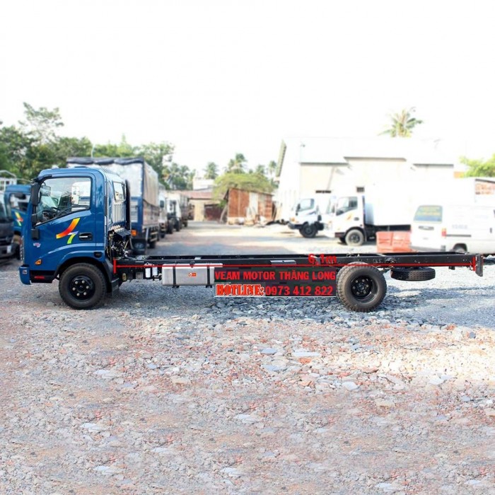 Xe tải 1,9T thùng dài 6,1m vào thành phố ban ngày