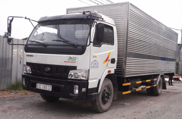 Xe tải Veam 7,5 tấn thùng dài 6,1m động cơ Hyundai công suất lớn