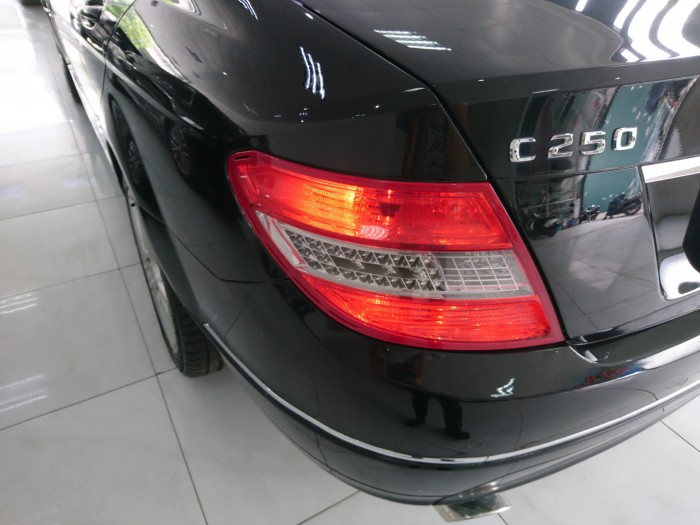 Bán Mercedes Benz C250 2010 CGI màu đen