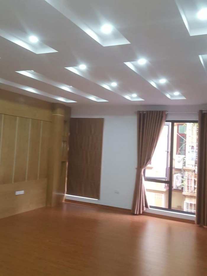 Bán nhà phân lô khu Thái Hà, Thái Thịnh 5 tầng, 55m2