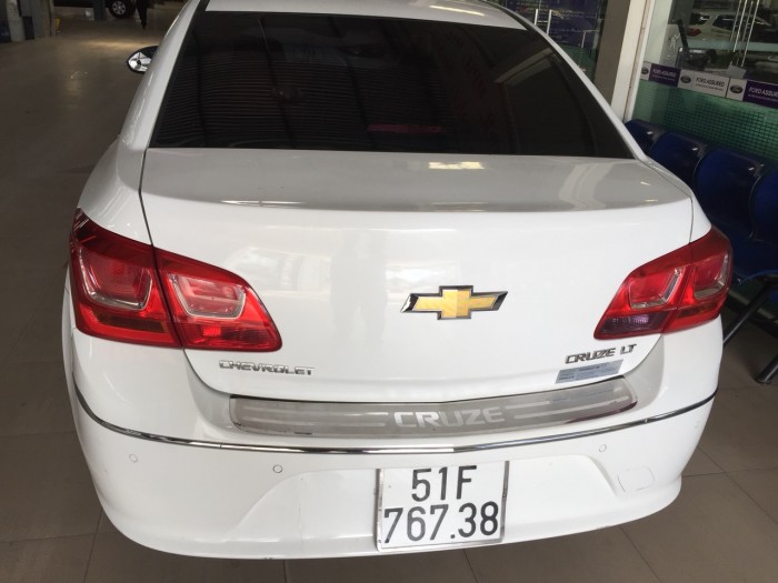 Bán chevrolet Cruze sx2k16 màu trắng