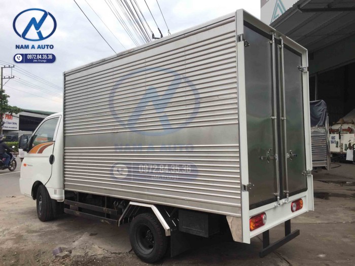 Xe Tải Hyundai Poter H150 Thùng Kín Inox