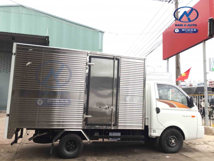Xe Tải Hyundai Poter H150 Thùng Kín Inox