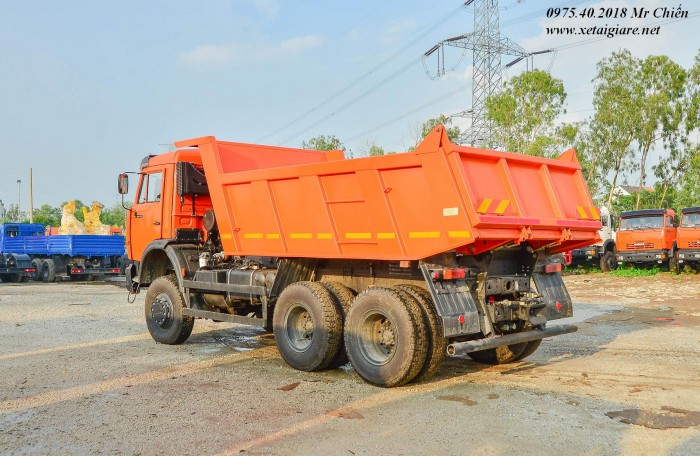 Xe Ben Kamaz 65111 (6x6) 3 Chân 3 Cầu Thùng 10 Khối. Cung Cấp Độc Quyền Dòng Xe Kamaz Của Nga