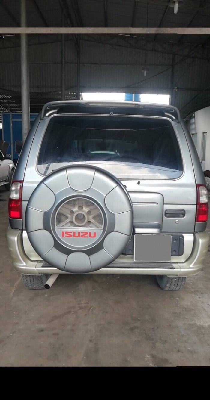 Mình bán Isuzu Hilander số sàn 2008 máy dâu turbo xám xe zin đẹp