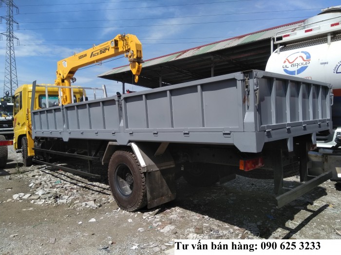 B170 Dongfeng Hoàng Huy gắn cẩu Soosan 524