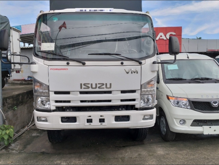 Xe ô tô tải Isuzu 8.2 tấn|gia xe tai isuzu 2018