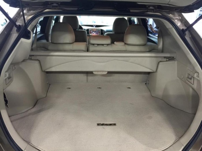 Bán Toyota Venza 3.5 V6 AT đời 20110 nhập Mỹ màu Vàng Biển Hà Nội