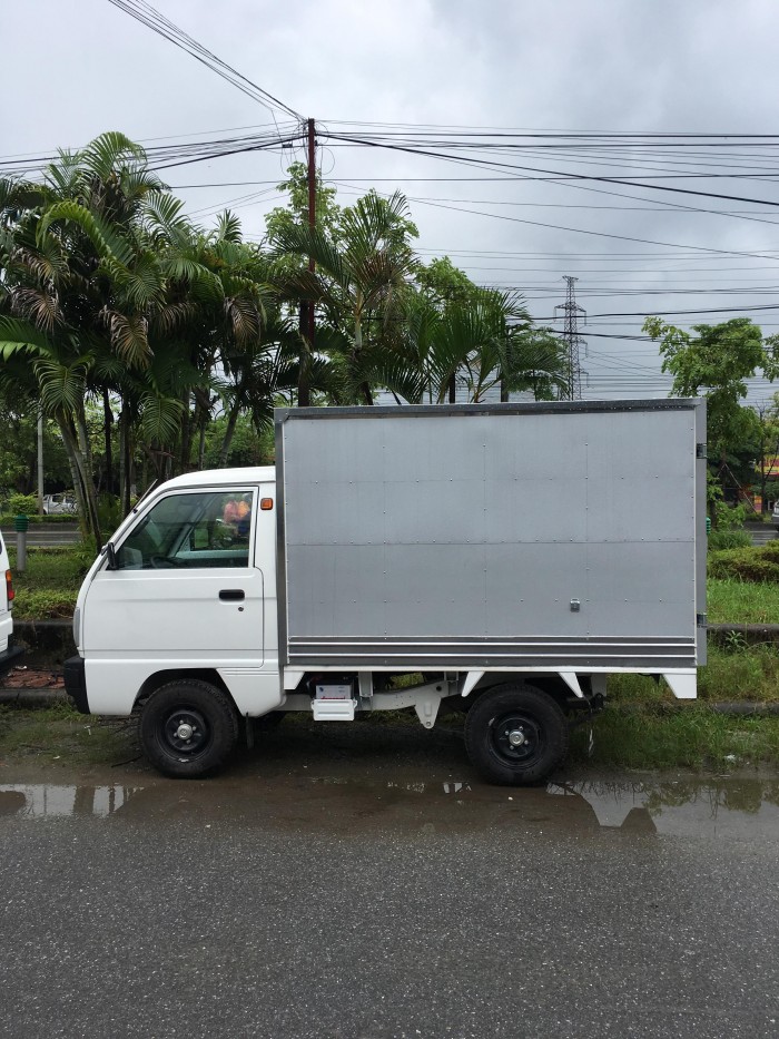 Bán Suzuki truck 5 tạ khuyến mại thuế trước bạ, hỗ trợ 75% giá trị của xe.