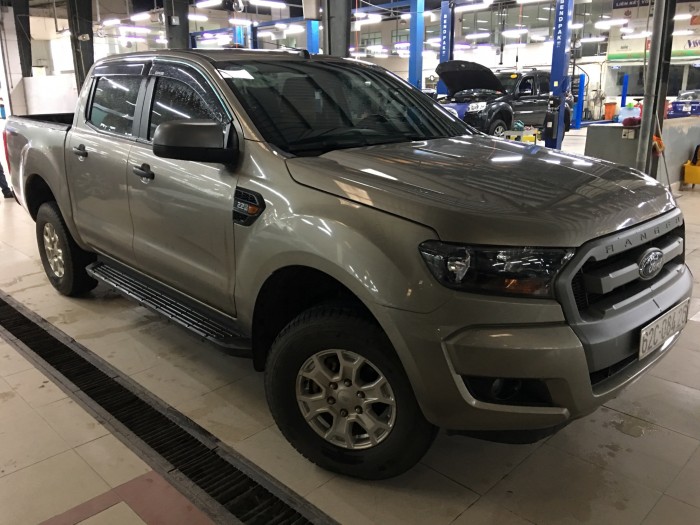 Bán Ford Ranger XLS 4x2 AT sx 2016 dk 2017