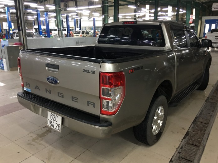 Bán Ford Ranger XLS 4x2 AT sx 2016 dk 2017