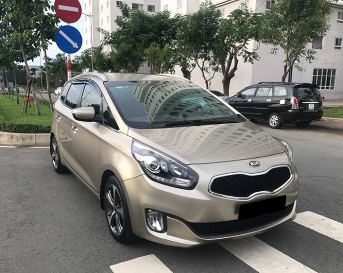 Kia Rondo 2015 vàng cát tự động một chủ trước giờ.