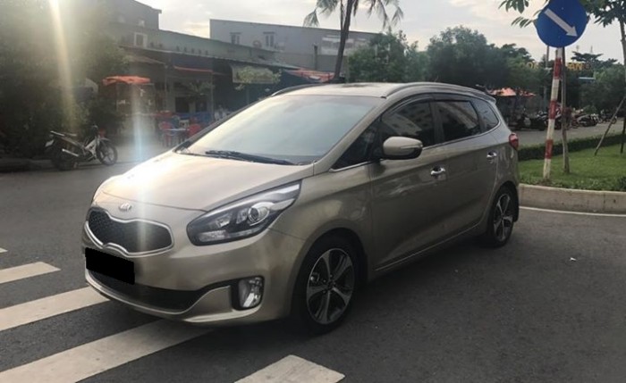 Kia Rondo 2015 vàng cát tự động một chủ trước giờ.