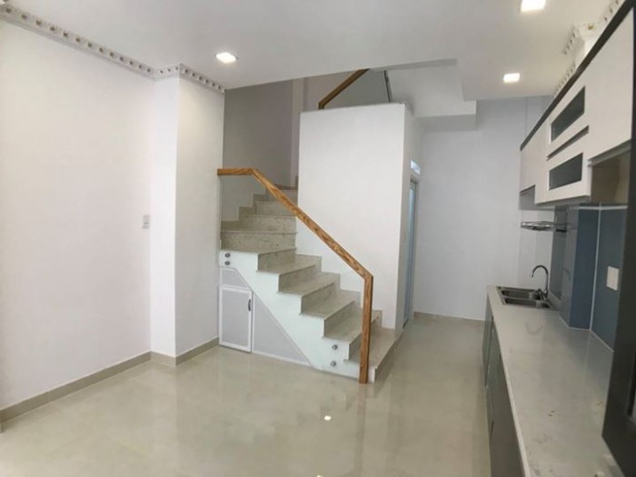 Bán 2 căn nhà liền nhau .DT: 72.1m2