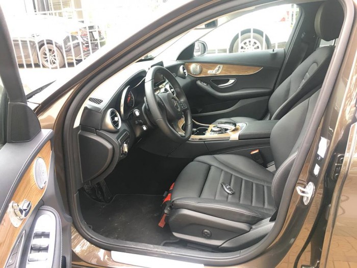 Mua Bán Xe Cũ Mercedes-Benz C250 Chính Hãng