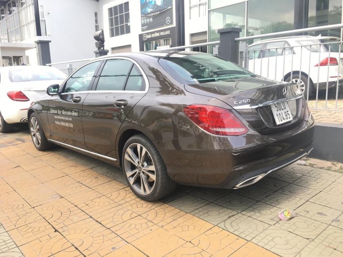 Mua Bán Xe Cũ Mercedes-Benz C250 Chính Hãng