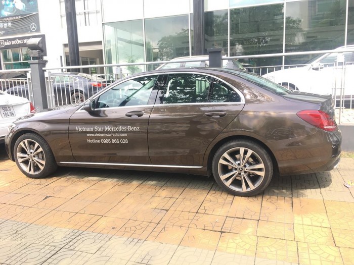 Mua Bán Xe Cũ Mercedes-Benz C250 Chính Hãng