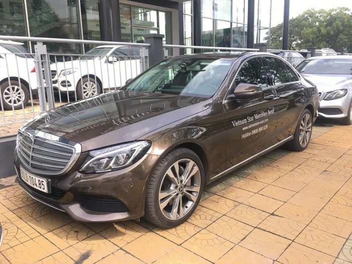Mua Bán Xe Cũ Mercedes-Benz C250 Chính Hãng