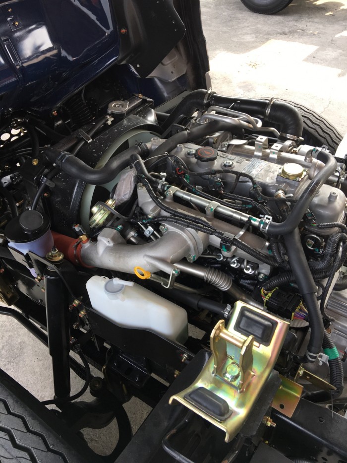 Xe Tải Hyundai Iz49 Tải Trọng 2,4 Tấn, Thùng Dài 4m2, Trả Trước 50Tr Lấy Xe Ngay, Lãi Suất Thấp, Tặng Định Vị, Phù Hiệu.