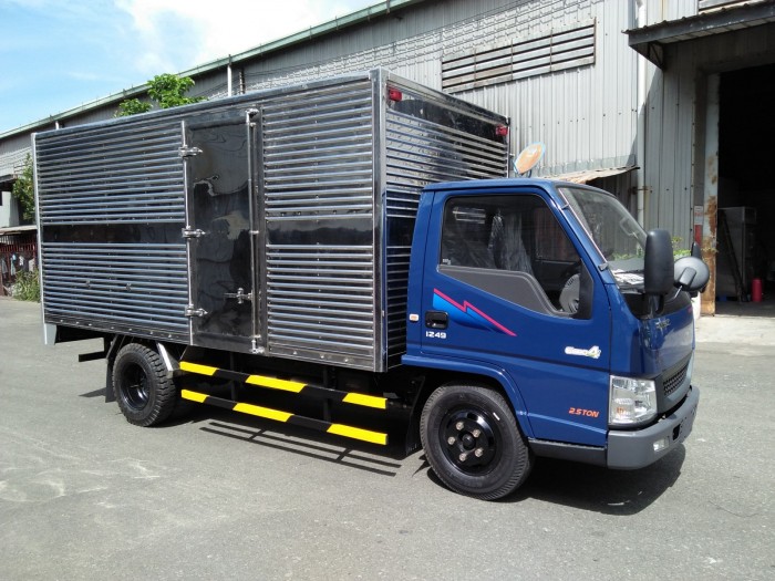 Xe Tải Hyundai Iz49 Tải Trọng 2,4 Tấn, Thùng Dài 4m2, Trả Trước 50Tr Lấy Xe Ngay, Lãi Suất Thấp, Tặng Định Vị, Phù Hiệu.