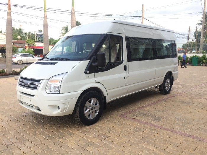 Bán Ford Transit Medium, SVP, Luxury 2018, khuyến mãi tiền mặt, hỗ trợ trả góp linh hoạt