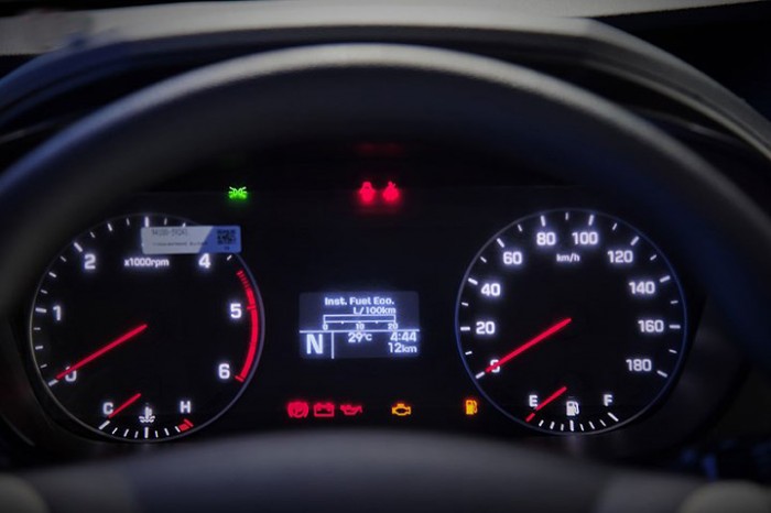 Hyundai solati 16 chổ, giá tốt cam kết giao ngay