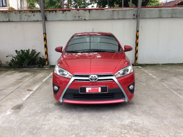 Bán xe Yaris G nhập khẩu đời 2017 màu Đỏ