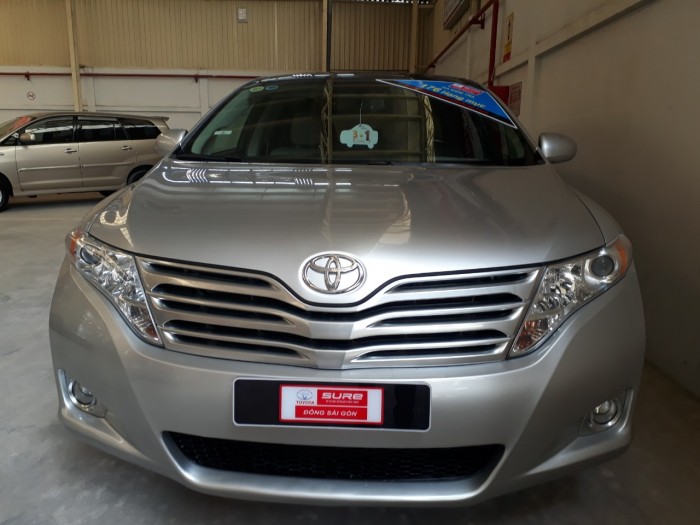 Bán xe Venza đời 2009 màu Bạc Full Option