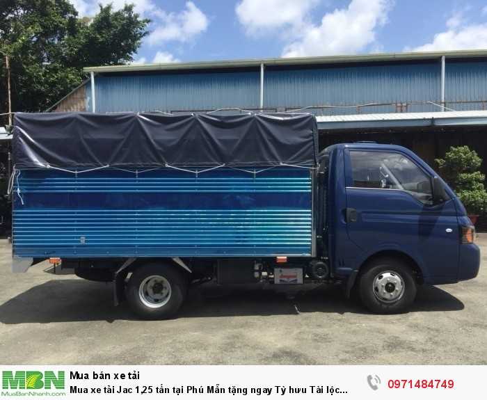Mua xe tải Jac 1,25 tấn tại Phú Mẫn tặng ngay Tỳ hưu Tài lộc trong tháng!