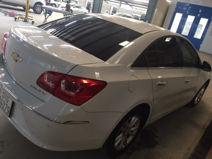 Bán Chevelot Cruze sx 2017 màu trắng