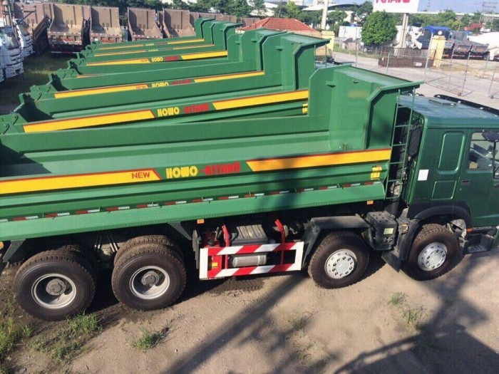 Ben 4 Chân Howo 2017 Thùng Đúc - Rita Võ Auto !!!