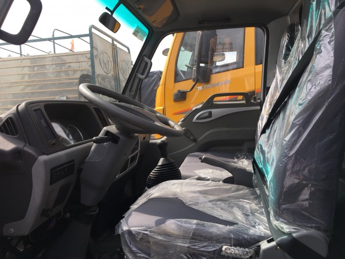 Xe tải 2 tấn 4 công nghệ nhật, thùng dài 3 mét 7.